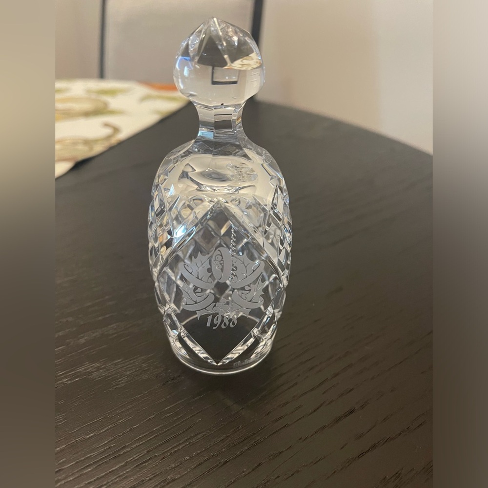 Waterford crystal Christmas bell (1988)